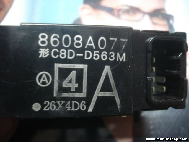 Fensterheber schalter Mitsubishi Colt 8608A077 C8D-D563M-UK F000150 120106A