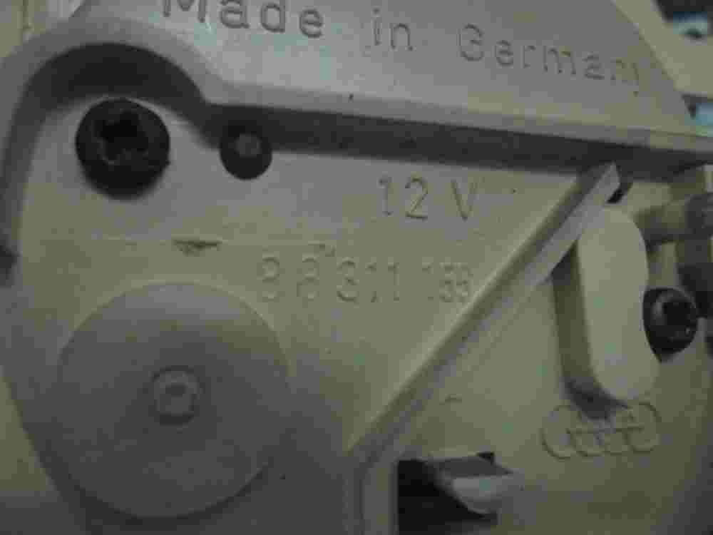 Zeituhr Uhr Instrument Tacho Audi 80 90 100 200 88311155 VDO 370218083004