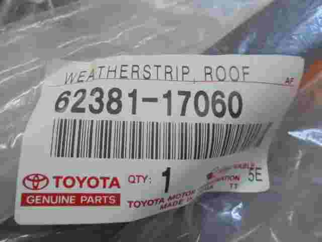 Weatherstrip Roof Side Rail Front RH Toyota MR2 6238117060 62381-17060