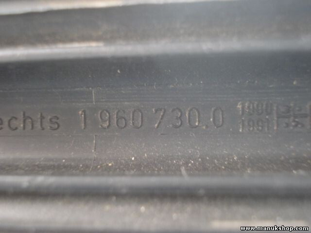 Zierleiste Rechts BMW 325i E36 318 E32 19607300 1 960 730 0