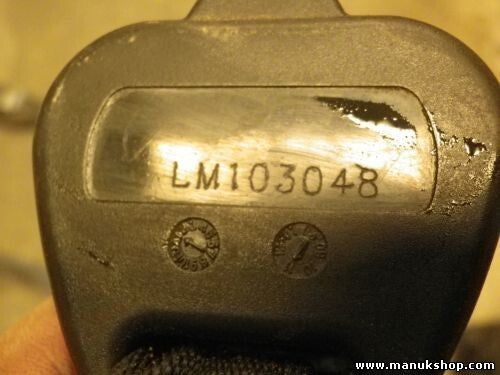 Gurtschloss Gurtschnapper hinten mittel Mercedes Benz W163 ML LM103048 LM 103048