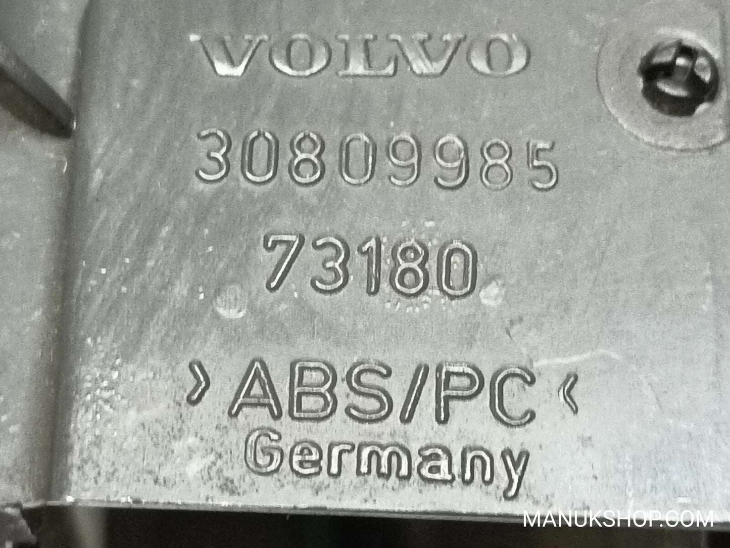 Aschenbecher Volvo V40 30809985 73180