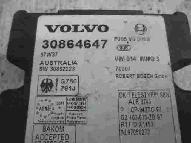 Steuergerät Wegfahrsperre Alarmmodul Volvo S40 V40 97W37 30864647 F005V00060