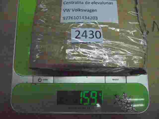 Fensterheber steuergerät VW Golf 4 Bora Leon Toledo 9776101434203 F005S00048