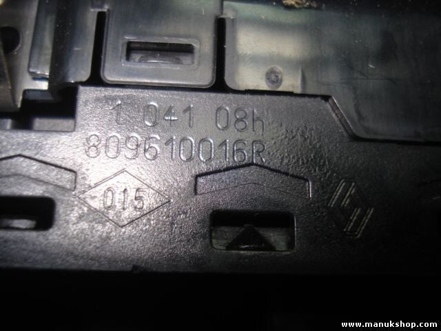 Fensterheber schalter Renault Scenic 2009 809610016R 80 961 0016 R 104108H