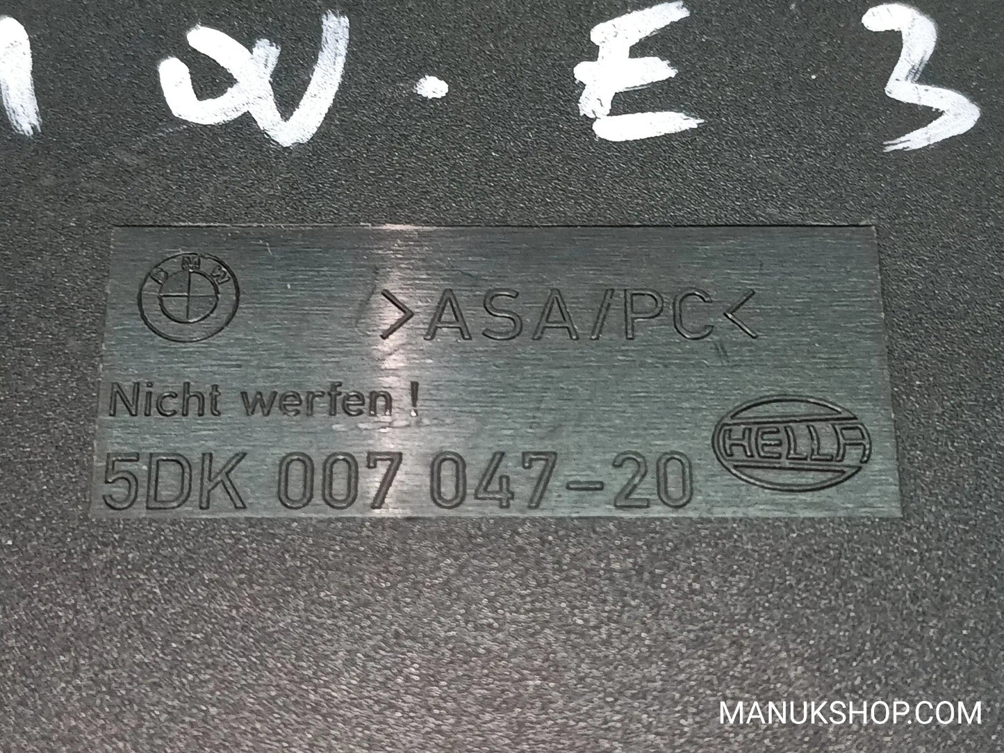 Steuergerät Zentralverriegelung BMW E38 61358366527 8366527 5DK00704720