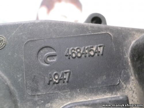 Luftmengenmesse Fiat Doblo 1.9 46841547 0046841547 A947 PA66GF30 PA66 GF 30