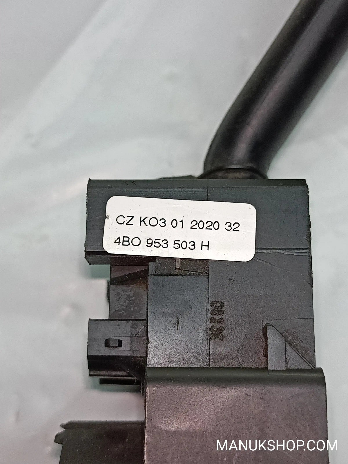 Scheibenwischerhebel Lenkstockschalter Audi A6 Skoda 4B0953503Η 3U0953513D