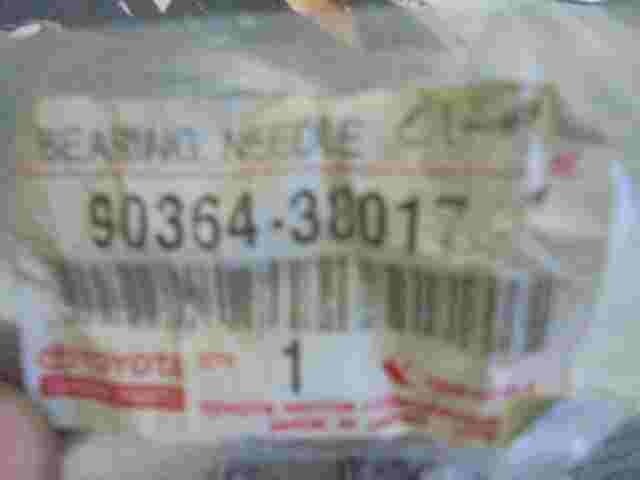 Bearing Needle Roller /Toyota Land Cruiser 80 9036438017 90364-38017