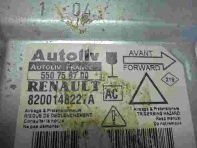 Airbagsensor Airbagsteuergerät Renault Laguna (AC) 8200148227A 550758700