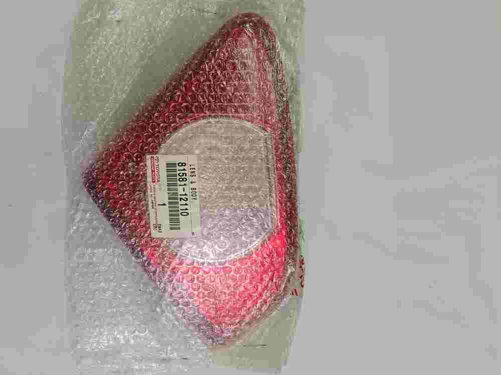 Rückleuchte rechts Toyota Corolla E140 E150 RH 8158112110 81581-12110
