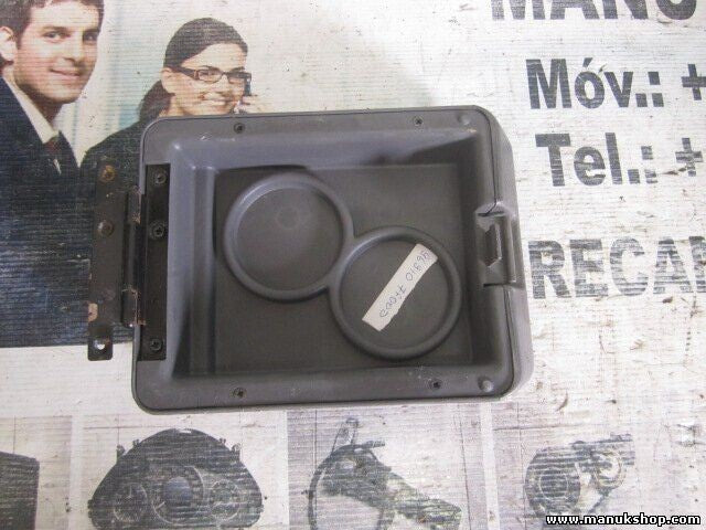 Armlehne Nissan Terrano II R20 Ford Maverick II 969107F000 96910-7F000