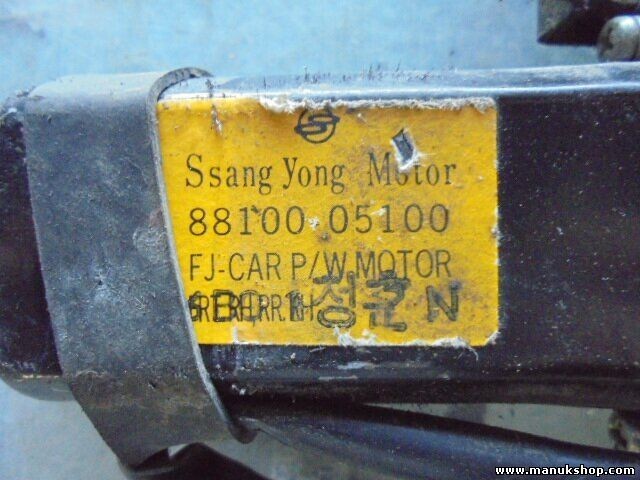 Fensterheber motor hinten rechts SsangYong Musso 8810005100 88100 05100