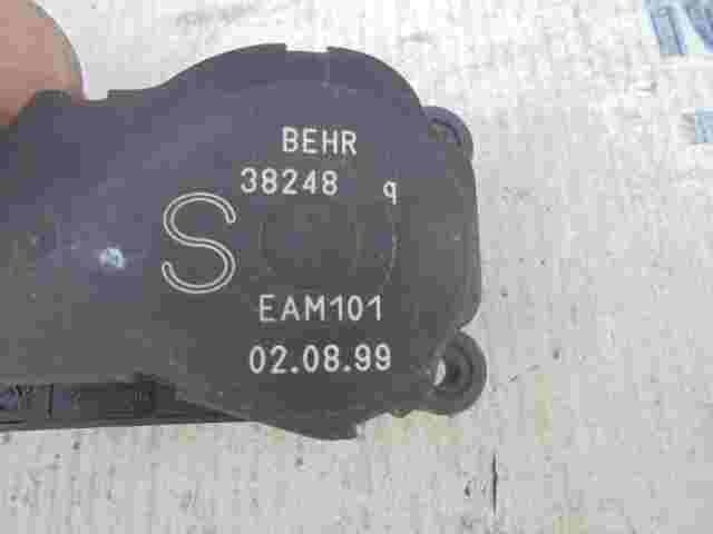 Stellmotor Heizung Volvo S60 V70 S80 BEHR 38248Q 38248 Q EAM101
