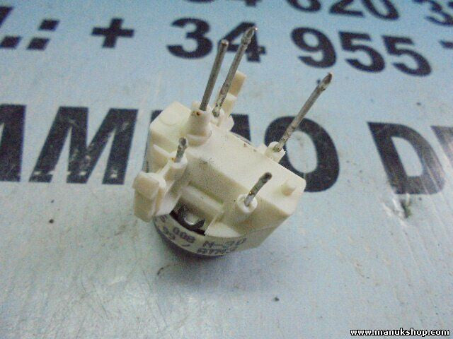 Schrittmotor Tacho VW Passat 3B 1997-2000 3B0920820A 3B0 920 820 A 3BO920820A