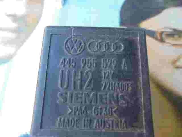 Waschwasserpumpe relais VW Audi Seat Skoda 445955529A UH2 SIEMENS 72HA003 Nr.239