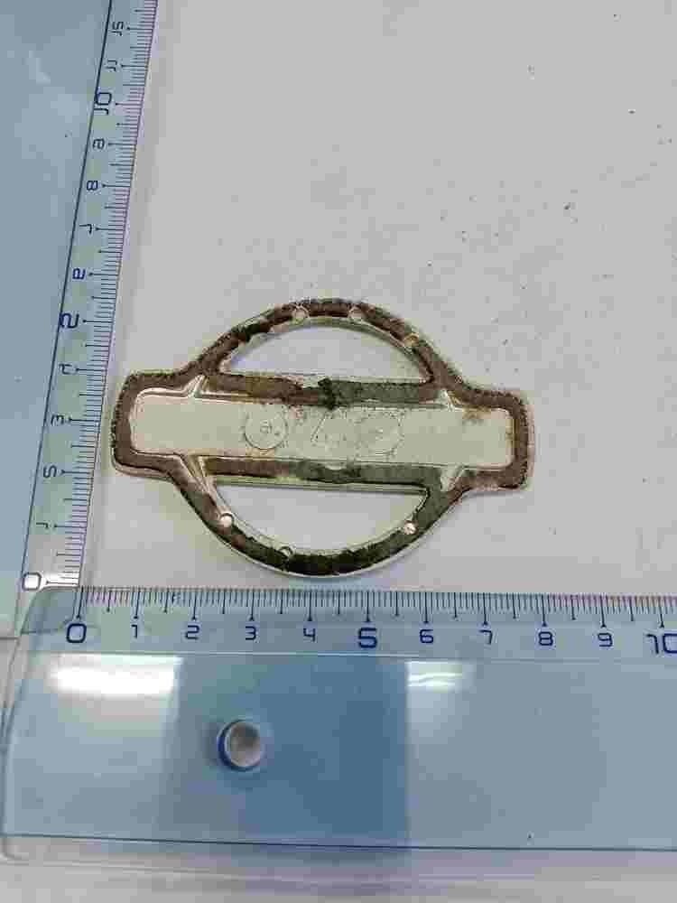 Emblem Logo hinten Nissan Terrano 1 Primera 1990-1996 7.5cm.