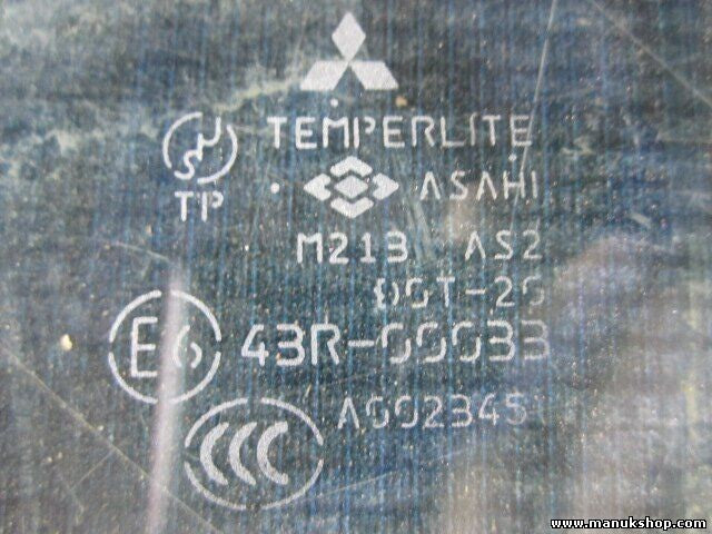 Türscheibe Seitenscheibe vorne rechts Mitsubishi Pajero Montero DID 43R00033