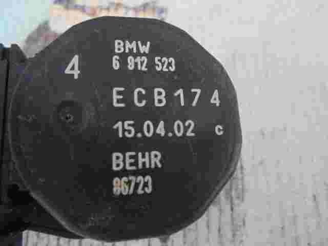 Stellmotor Heizung BMW E46 E38 E83 X3 6912523 6 912 523 BEHR ECB174 86723