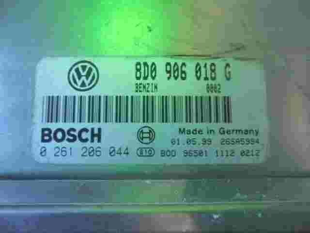 Motorsteuergerät VW Passat B5 Audi A4 8D0906018G 8DO906018G BOSCH 0261206044