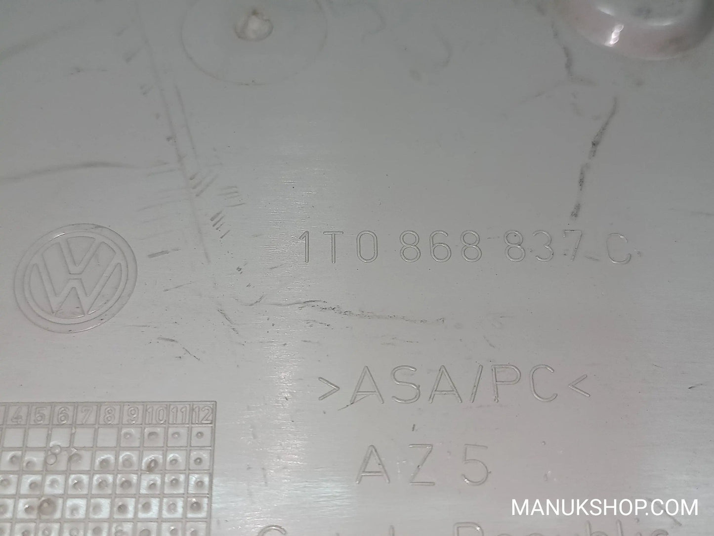 Innenlicht Innenleuchte vorne VW Volkswagen Touran 1T0868837C 1T0 868 837 C
