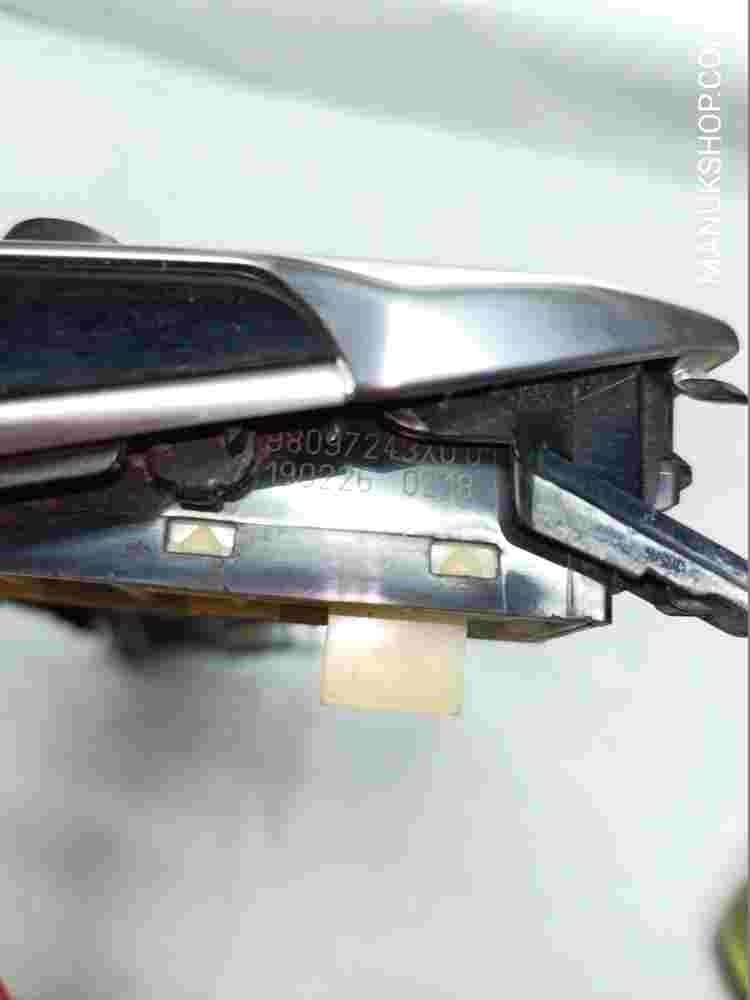 Mittelkonsole Peugeot 208 98097243X00 1131153XVV55 190226 0218 SMEG ASS A9