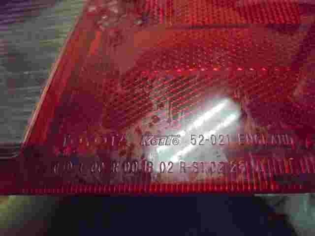 Rückleuchte Toyota Yaris P1 Koito 52021 52-021 F 00 R 00 1B 02 R-SI 02 28