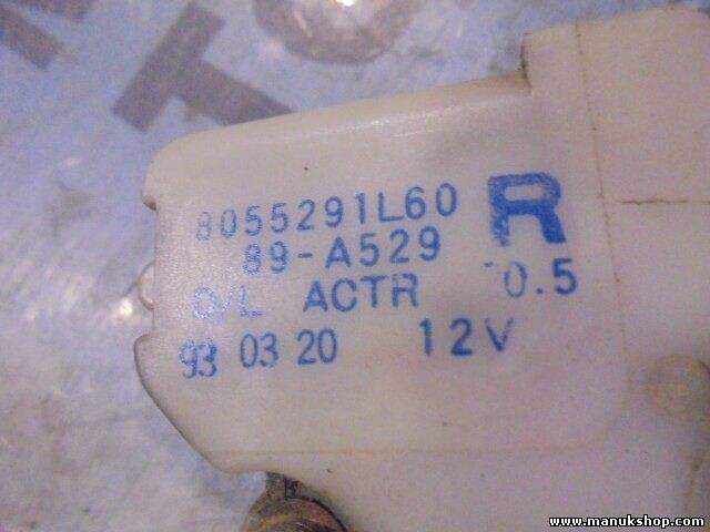 Türschloss vorne rechts Nissan Terrano Ford Maverick T2 II 1996–2000 8055291L60