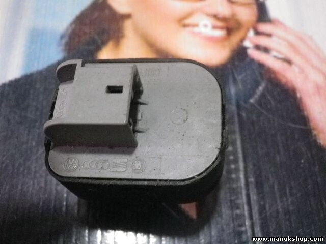 Spiegelschalter Audi A3 A4 A6 Q7 8E0959565 8E0 959 565 4900