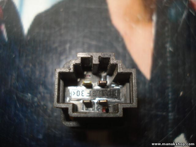 Schalter Tankklappe Öffner VW Volkswagen Passat 3B 3B0959833 3B0 959 833