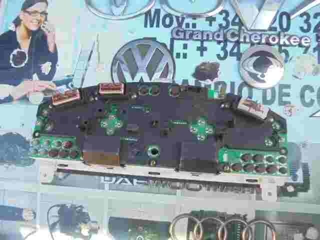 Kombiinstrument Tacho Nissan Maxima SQ3Y563 SQ 3Y563 0007050
