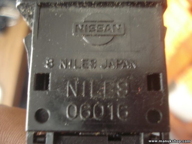 Warnblinkschalter Nissan Almera Tino NILES 06016
