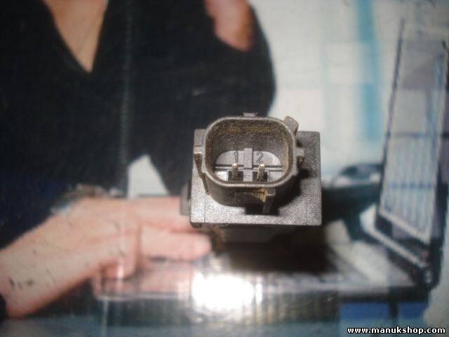 Airbagsensor Airbagsteuergerät Nissan Primera P12 98830AY00A 0285003019