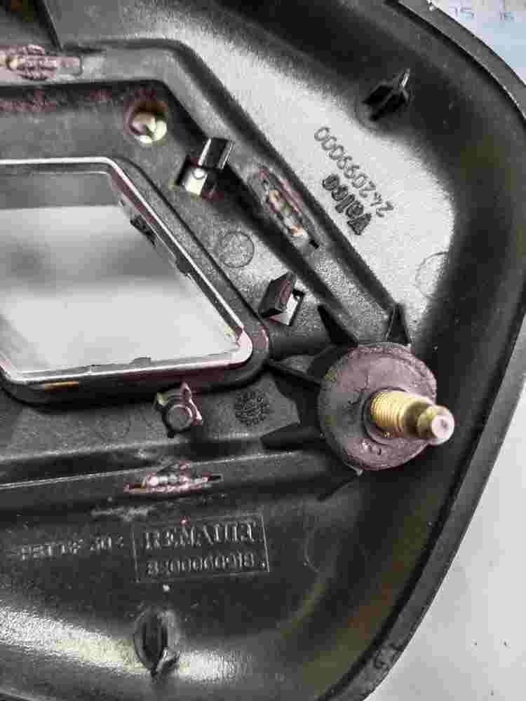 Emblem Renault Clio II 8200060918 82 00 060 918 Valeo 242099000 13.5cm.
