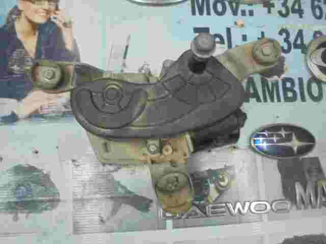 Scheibenwischermotor rescht Citroen C5 V 2009/ VALEO 53569512