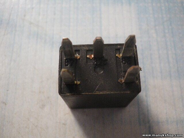 Relais Ssangyong Actyon 8441006010 84410-06010 DECO DC12V