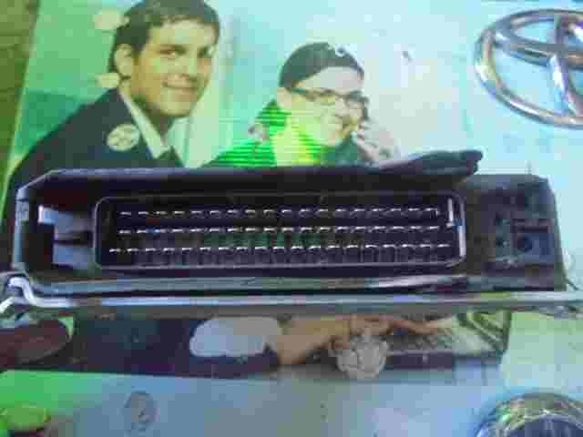 Motorsteuergerät BMW 5 Series 1990 535i 1720981013 1720981 013 BOSCH 0261200150