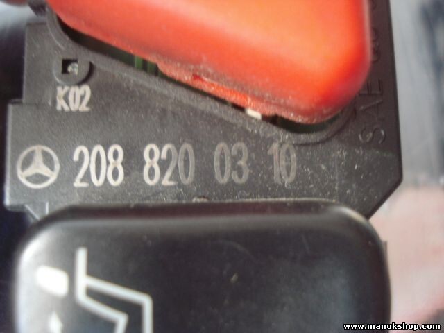 Warnblinkschalter Mercedes-Benz W210 W202 208 820 03 10 2088200310