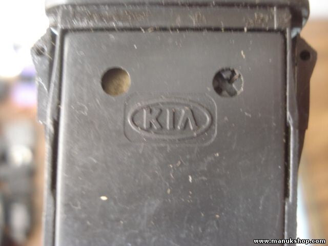 Warnblinkschalter Kia Sephia GUST13216