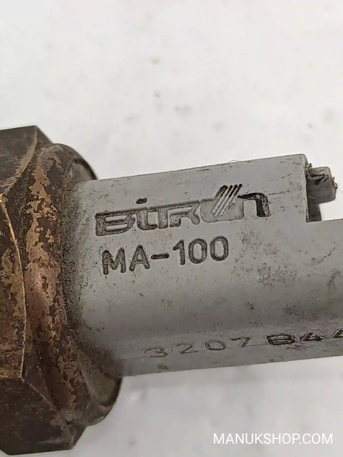 Temperatursensor Citroen C4 Peugeot 307 Bitron MA100 MA-100 3207B44