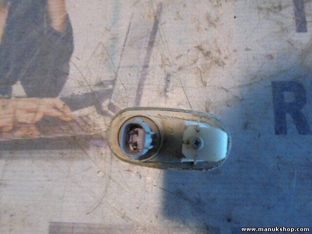 Seitenblinker Blinker Kotflügel links Mitsubishi L200 016534 MR574781 HBA28