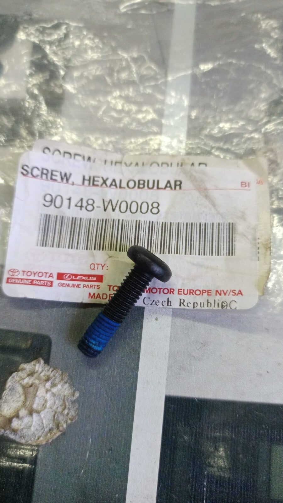 Hexalobular Screw Toyota Aygo 90148W0008 90148-W0008