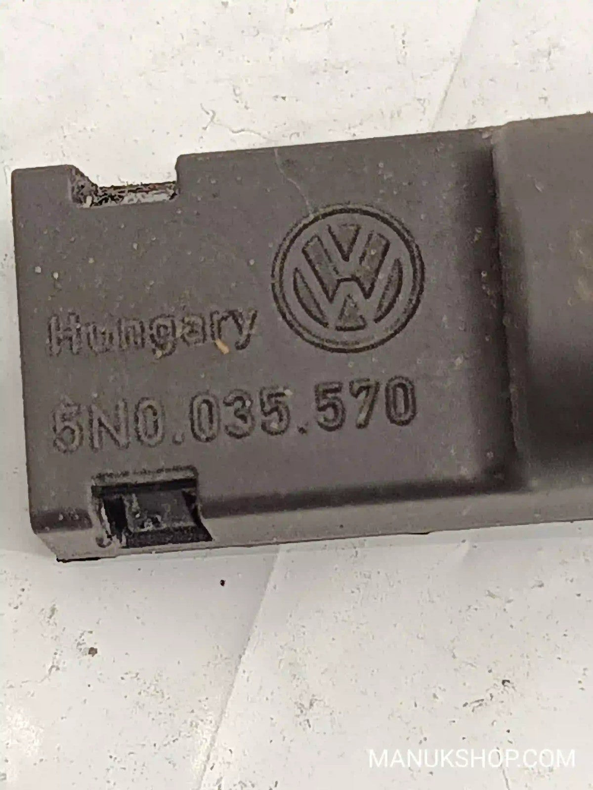 Antennenverstärker VW Volkswagen Tiguan 5N Golf 6 5N0035570 5N0 035 570