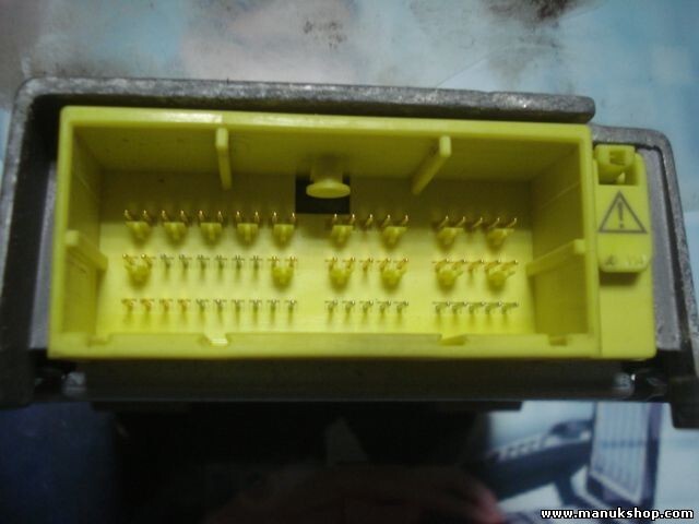 Airbagsensor Airbagsteuergerät Toyota Avensis 8917005220 89170-05220