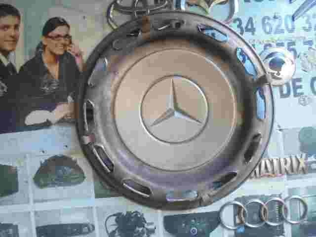 Radkappe Radzierkappe Mercedes-Benz W108 W114 W115 W116 W123