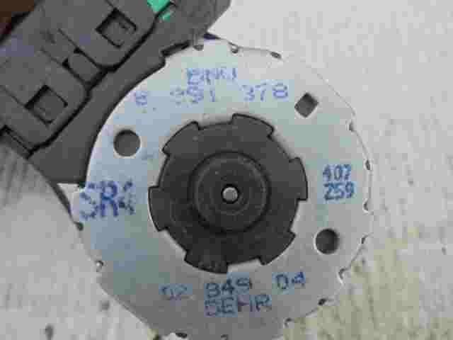 Stellmotor Heizung BMW 7 E38 SR4 8391378 8 391 378 BEHR 0284904 02 849 04