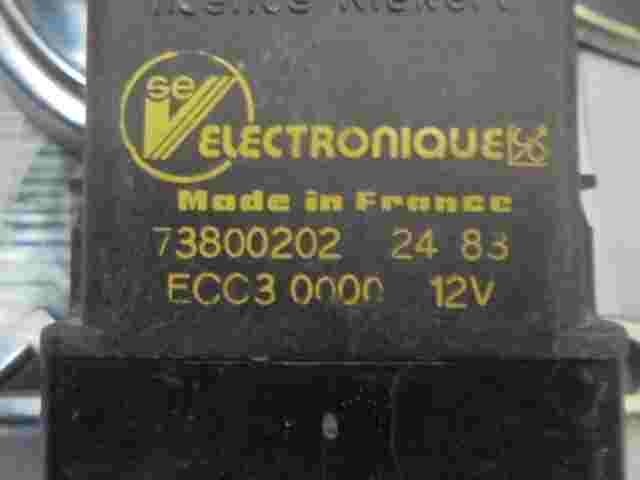Steuergerät Zentralverriegelung Peugeot 405 Citroen 505 73800202 ECC30000 2483