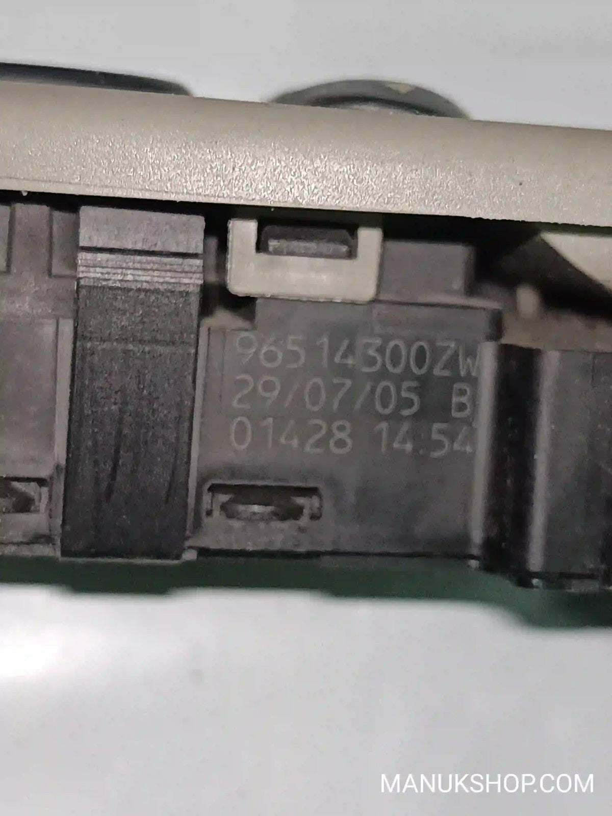 Fensterheber schalter Citroen C5 96514300 ZW 96514300ZW