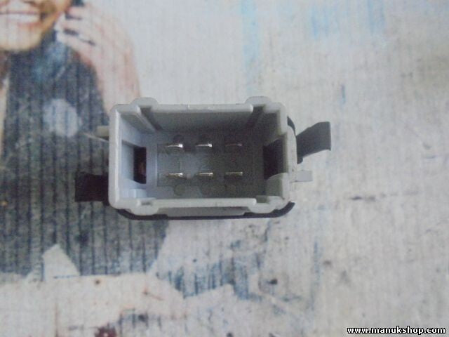 Schalter Renault Megane II 1999-2002 ESP 2808201 8200079020