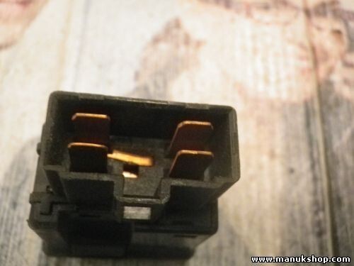 Warnblinkschalter SsangYong Musso Korando (K4) Family 2.5 1988-1997 8524003511